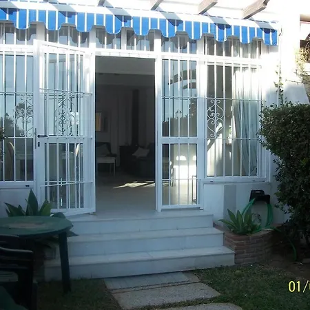 Lovely Townhouse Next To The Beach Σπίτι διακοπών *